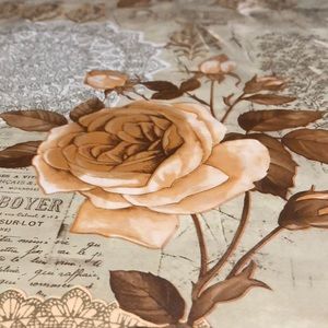 Meet your Posher, Violeta